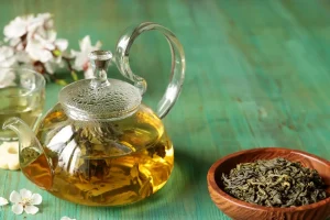 چگونه چای سبز فشار خون را کاهش می‌دهد؟