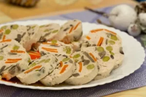 طرز تهیه کالباس خانگی سالم و خوشمزه با ترفندی آسان + فیلم