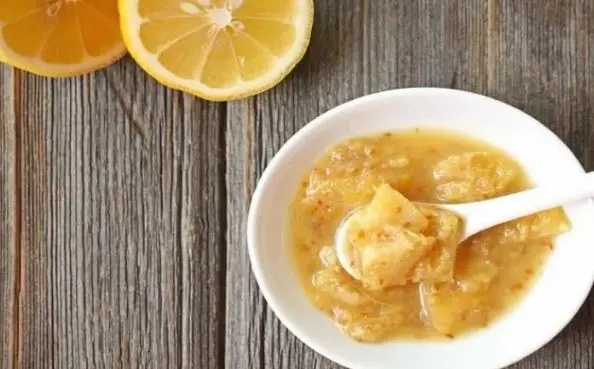 طرز تهیه ترشی لیمو شیرین؛ مزهای ماندگار با طعمی متفاوت