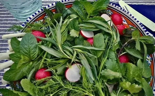 خواص بینظیر این سبزی رو بشناسید تا با فشار خون، قند خون و بیماریهای دیگه خداحافظی کنید