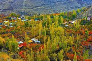 سفری لذت بخش به زیباترین روستای نزدیک تهران در پاییز؛ روستای کلوان در یک ساعتی تهران