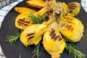 طرز تهیه مرغ دوغی خوشمزه ؛غذای مجلسی در کمتر از نیم ساعت