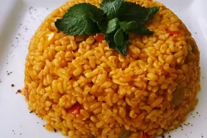 طرز تهیه پلو بلغور ؛‌ جایگزینی سالم برای برنج