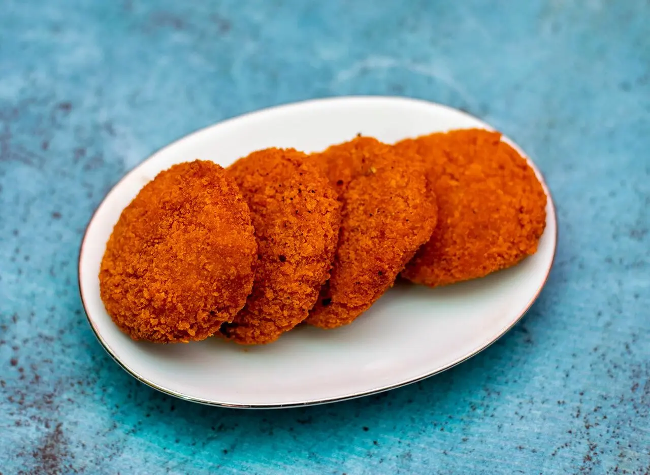 طرز تهیه کوکو هویج بدون سیب زمینی