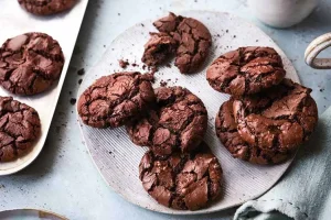 طرز تهیه کوکی شکلاتی نرم و ساده در کمترین زمان