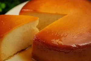 طرز تهیه کیک کرم کارامل مجلسی