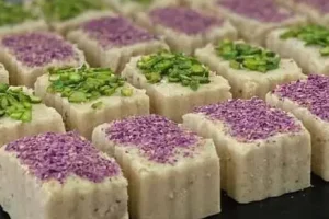 طرز تهیه حلوای هل و گردو تبریزی برای شب آرزوها ( لیله الرغائب)