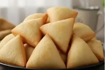 طرز تهیه شیرینی ماستی با تخممرغ