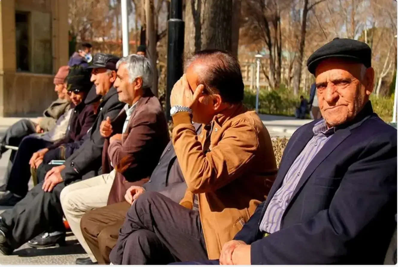 حکم جدید حقوق بازنشستگان جنجالی شد؛ حذف آیتم های مهم از فیش حقوقی بازنشستگان
