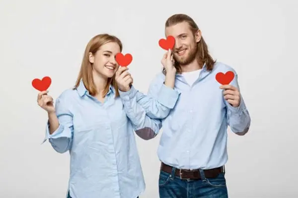 عشق واقعی یا یک دروغ بزرگ؟ همین حالا با این تست رابطهات را محک بزن!