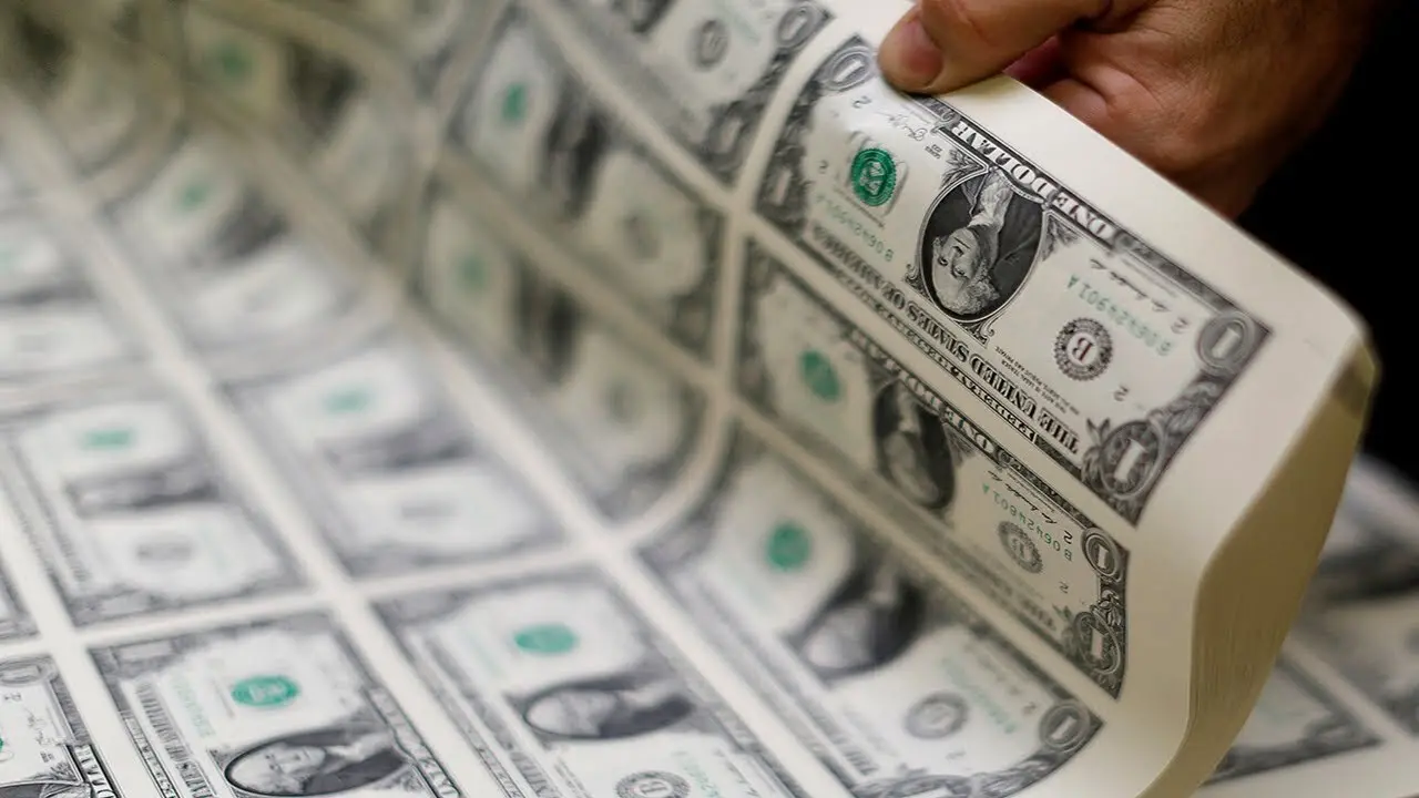 پیشبینی قیمت دلار برای سهشنبه ۲۲ اردیبهشت ۱۴۰۵ | دلار فردا میشود؟