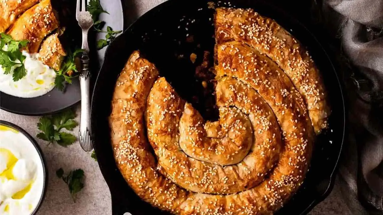 طرز تهیه شام فوری با نان لواش | بورک تابهای که خمیر نمیخواهد