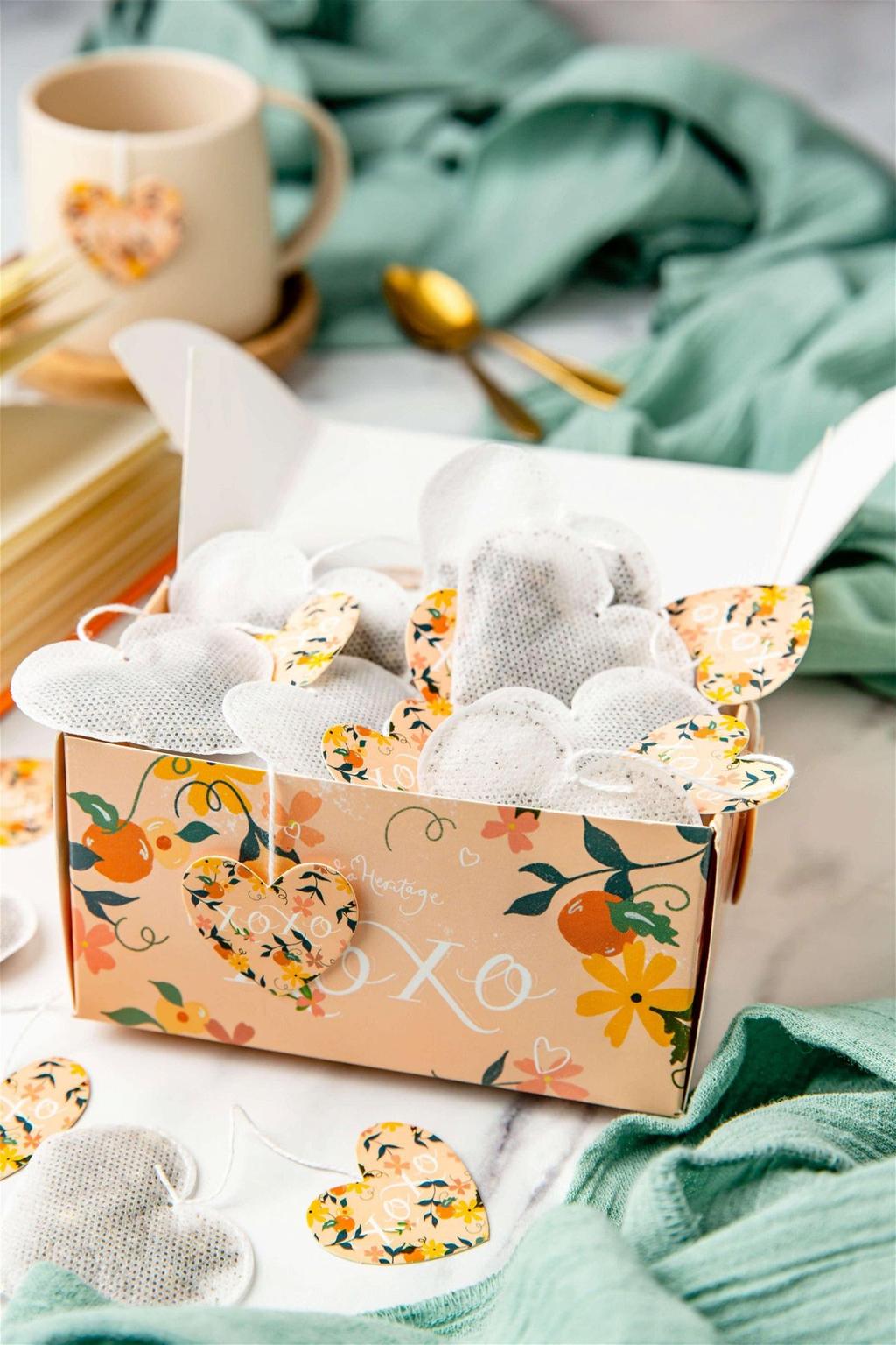 Coffret sachets thé personnalisés - Sachet en forme de coeur - Thé bio– TeaHeritage