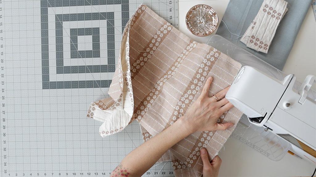 Sew a DIY Reversible Tote Bag