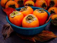 ۳۰ خاصیت بی نظیر خرمالو برای سلامتی بدن