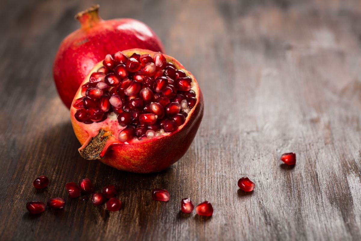 احتیاط در خوردن انار