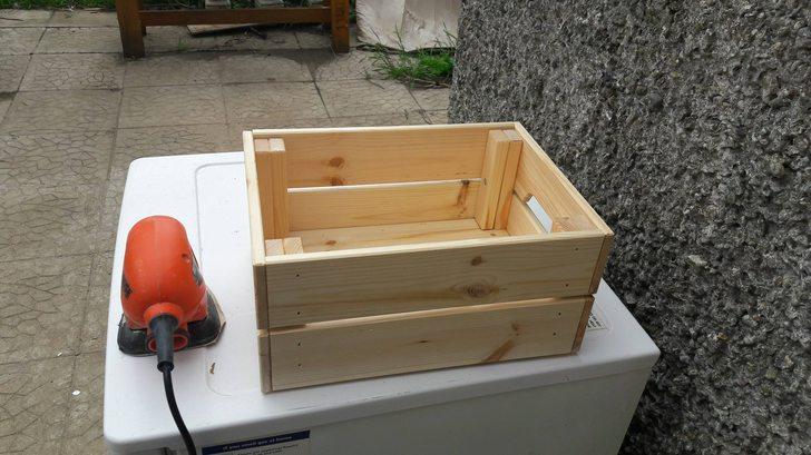 A fun one day build, my nuka-cola crate! - Album on Imgur