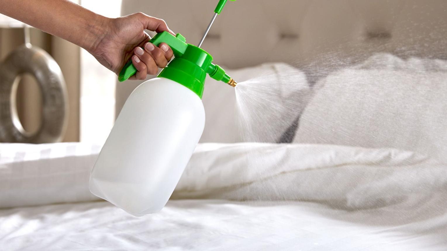 Hoe voorkom ik dat het dekbedovertrek gaat kreuken? - Dé lifehack