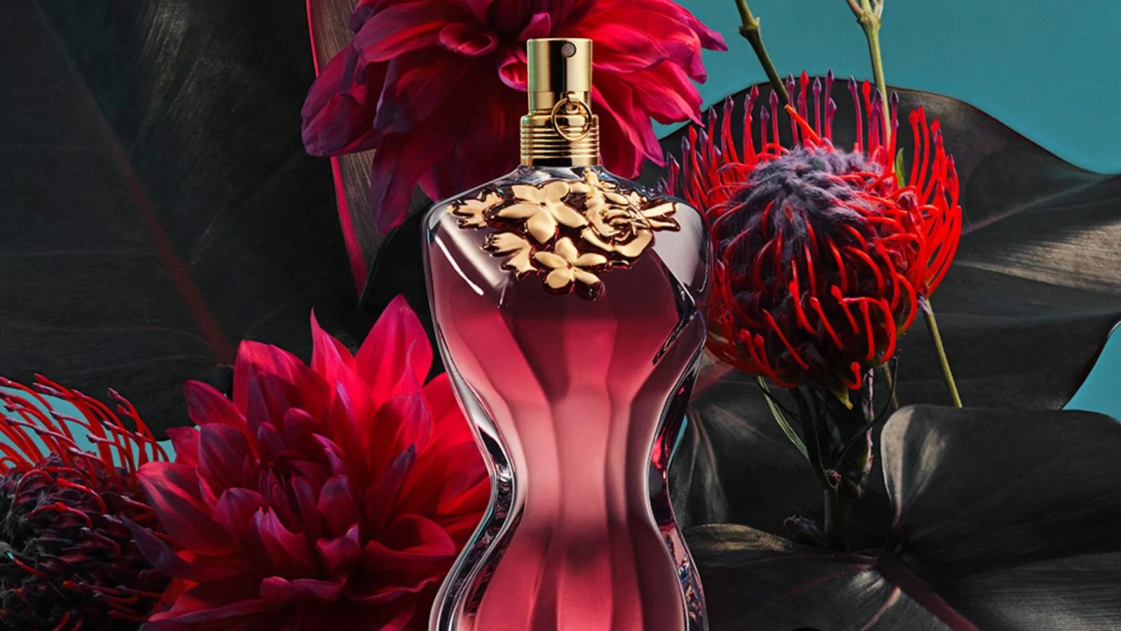 ۱۰ عطر شیرین زنانه محبوب از وانیل و کارامل تا رایحه های میوه ای و گلی